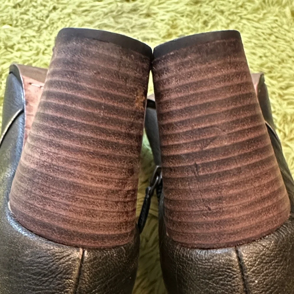 Cole Haan Nike Air Cassidy Black Leather Ankle Boots Size 10